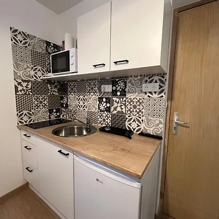 Lägenhet 2 Eugenie *